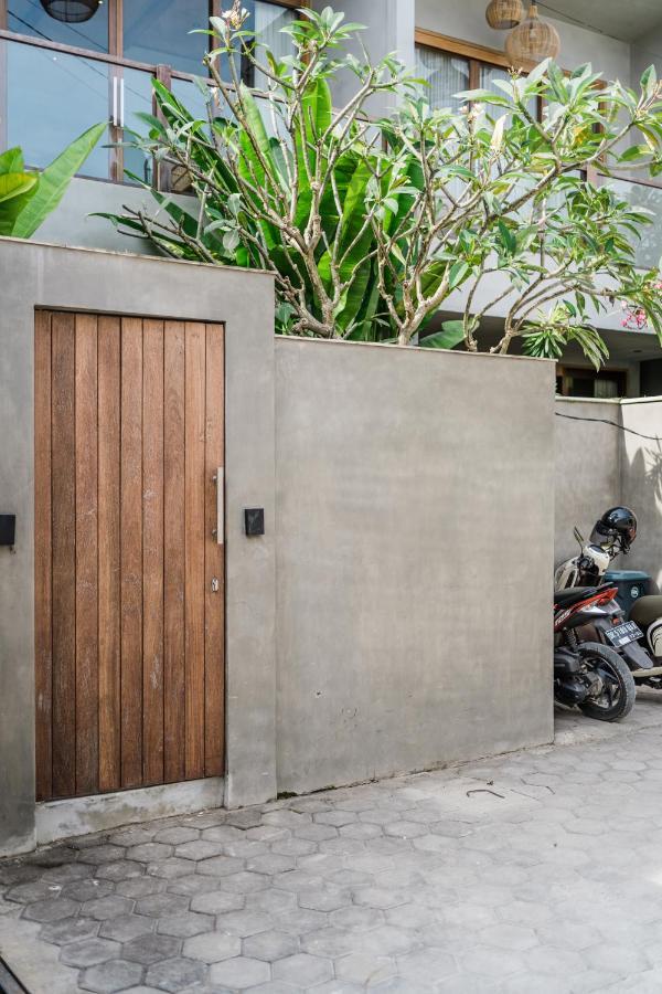 Zazen 2 Villa By Betterplace Canggu Екстериор снимка